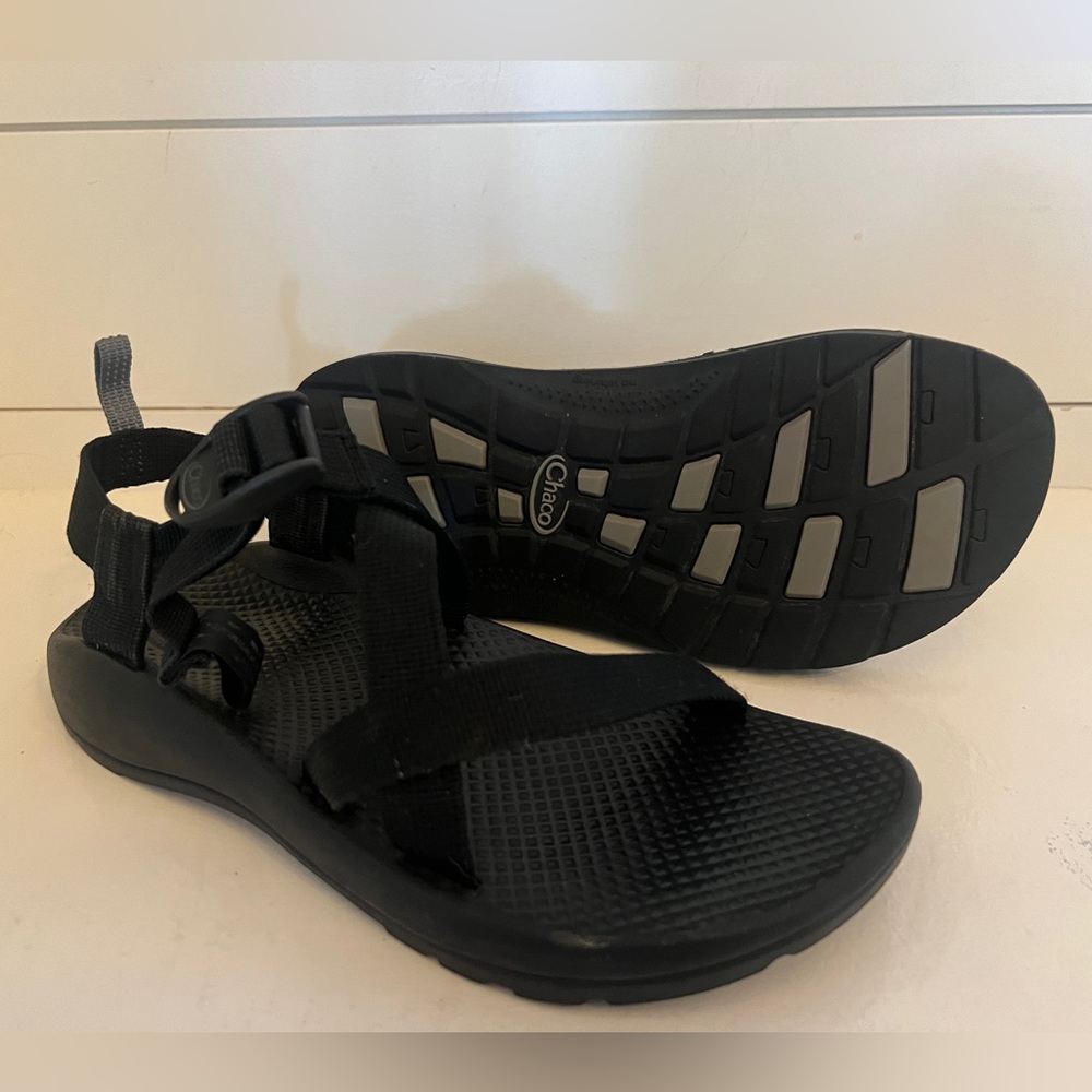 Chaco Z1 sandal, big kid size 6